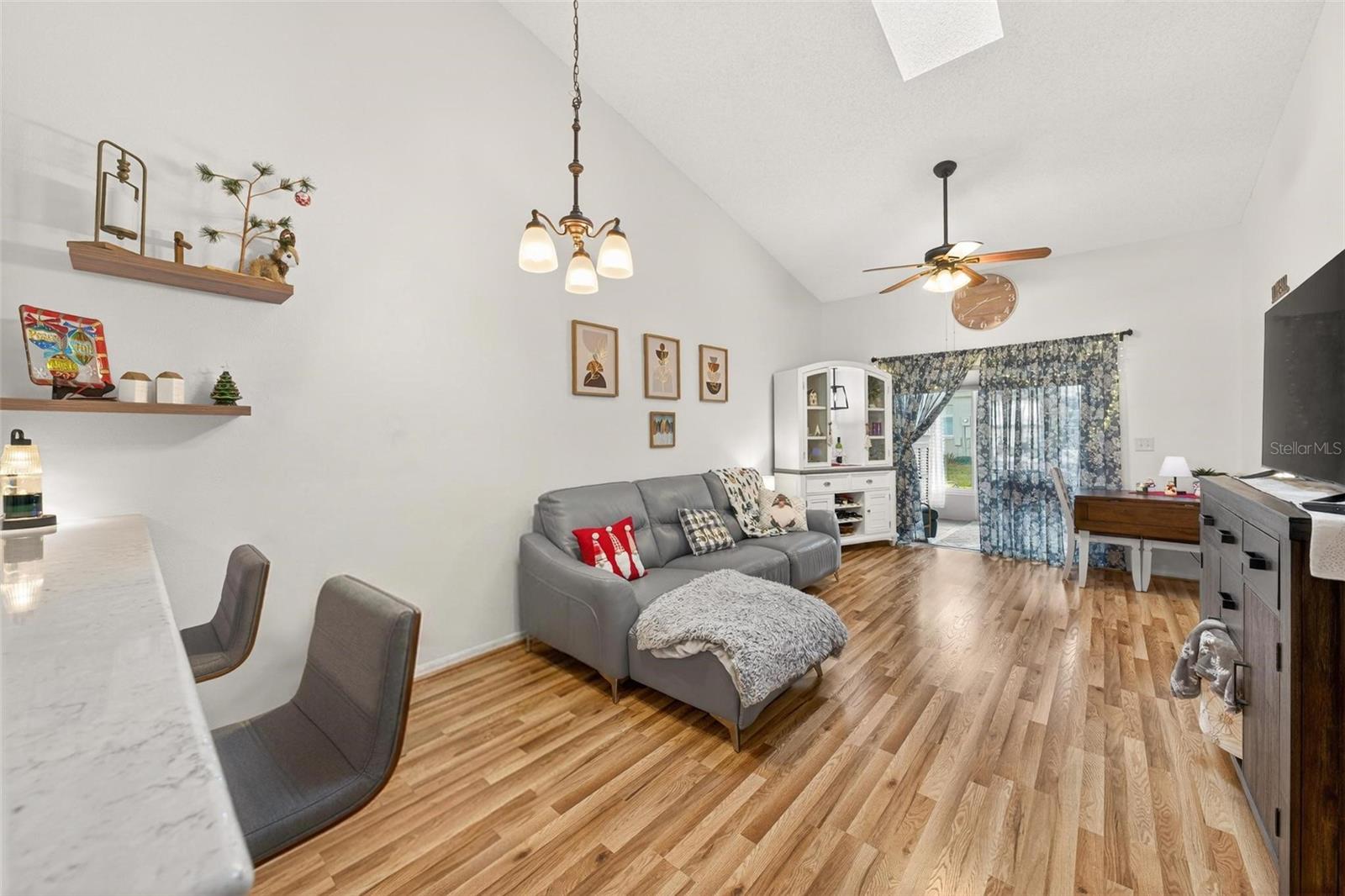 Image 21 of 71 For 6506 Thicket Trail