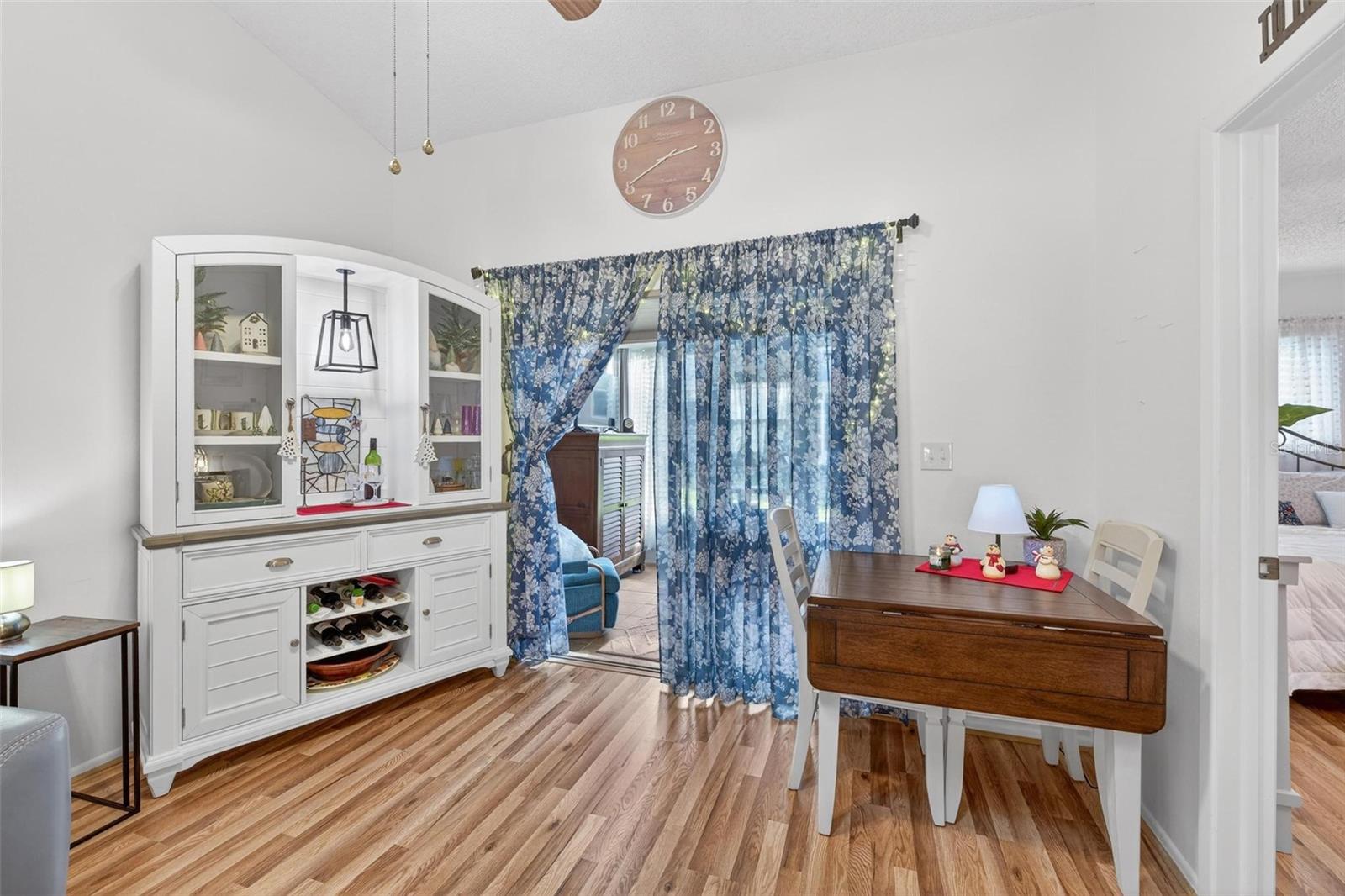 Image 25 of 71 For 6506 Thicket Trail