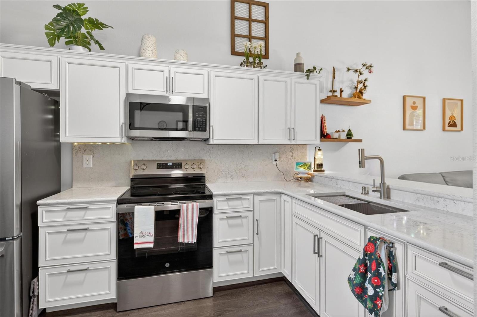 Image 8 of 71 For 6506 Thicket Trail