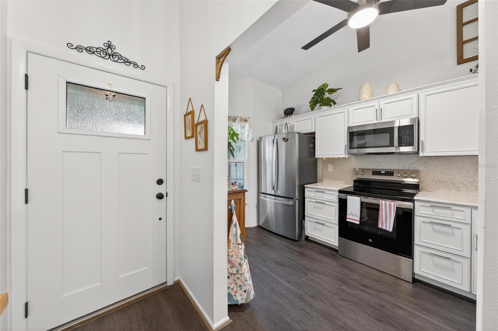 Image 9 of 71 For 6506 Thicket Trail