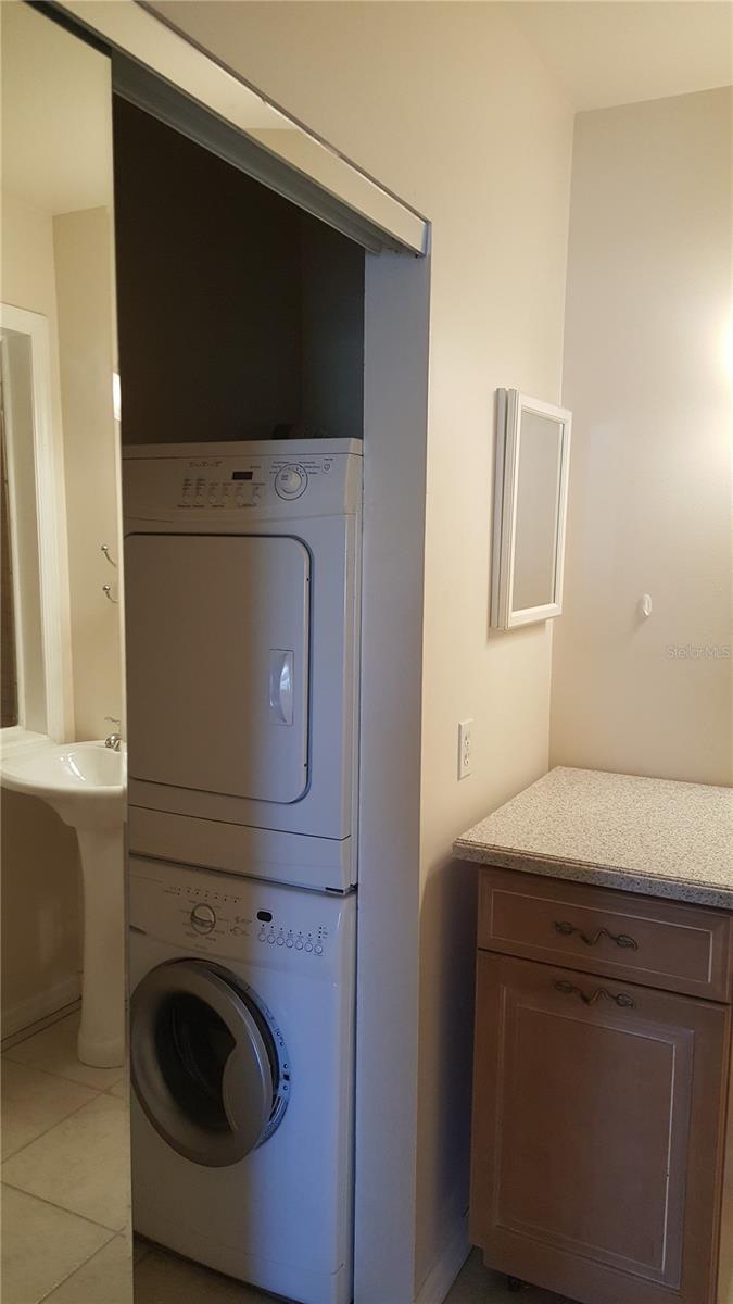 Image 14 of 23 For 200 Maitland Avenue 78