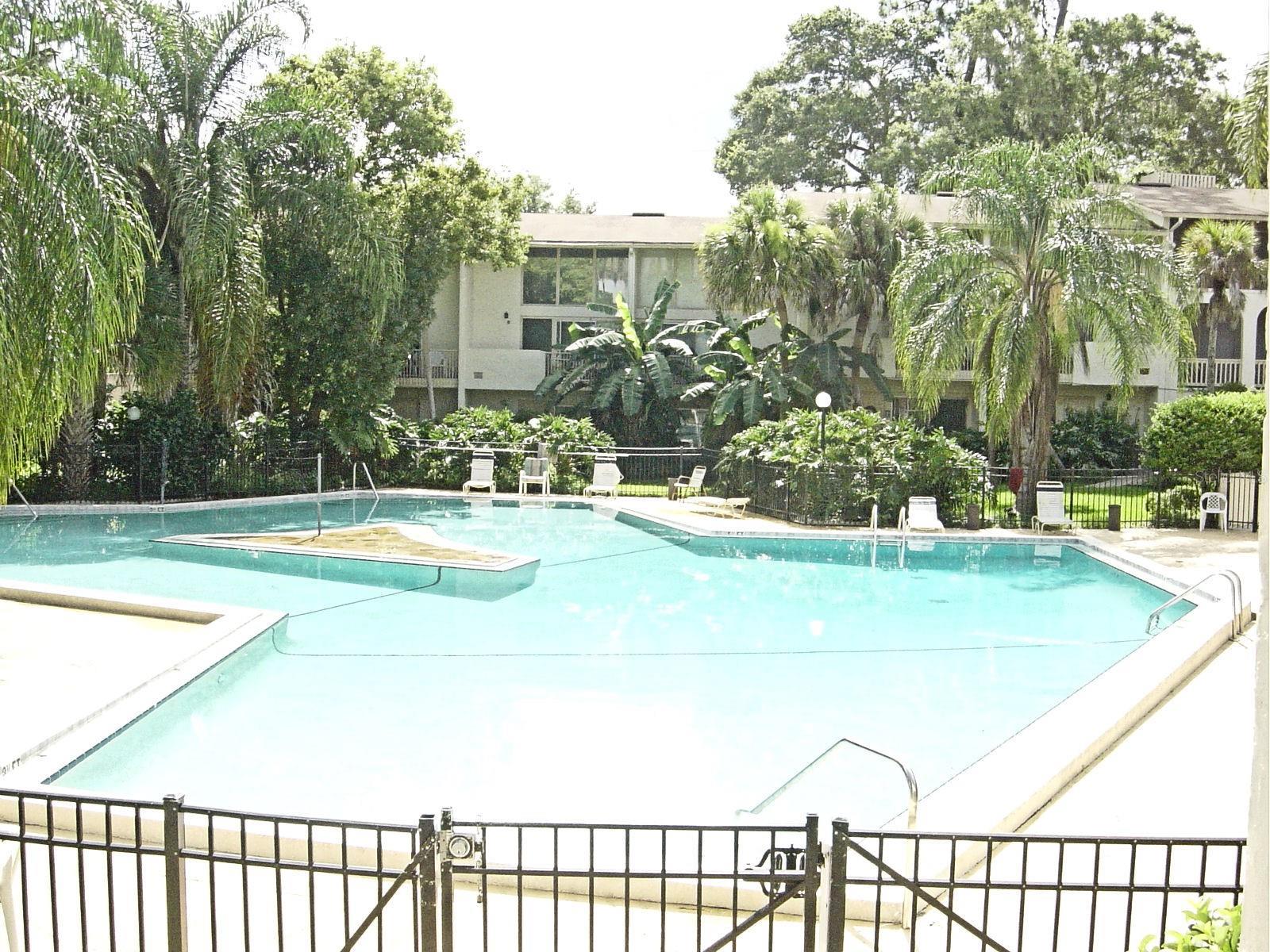 Image 20 of 23 For 200 Maitland Avenue 78