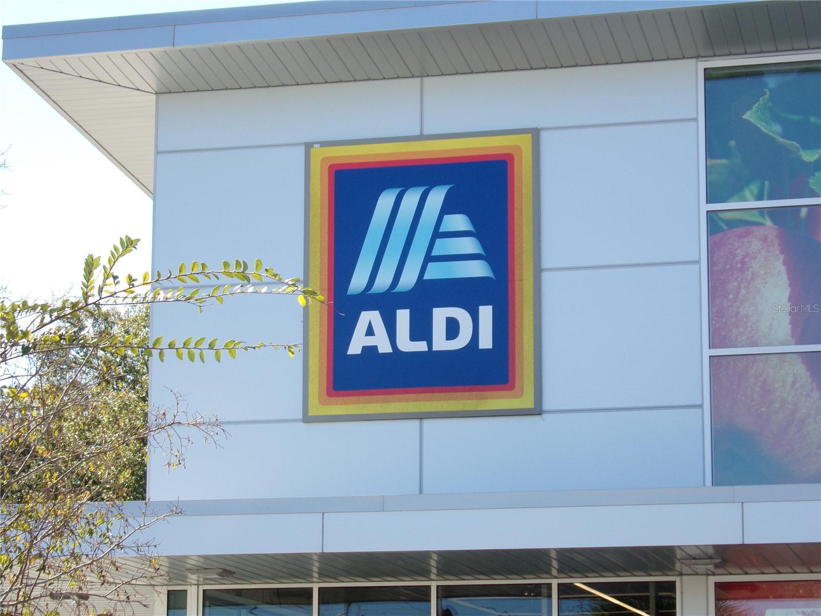 Image 22 of 36 For 154 Tuskawilla Rd  204