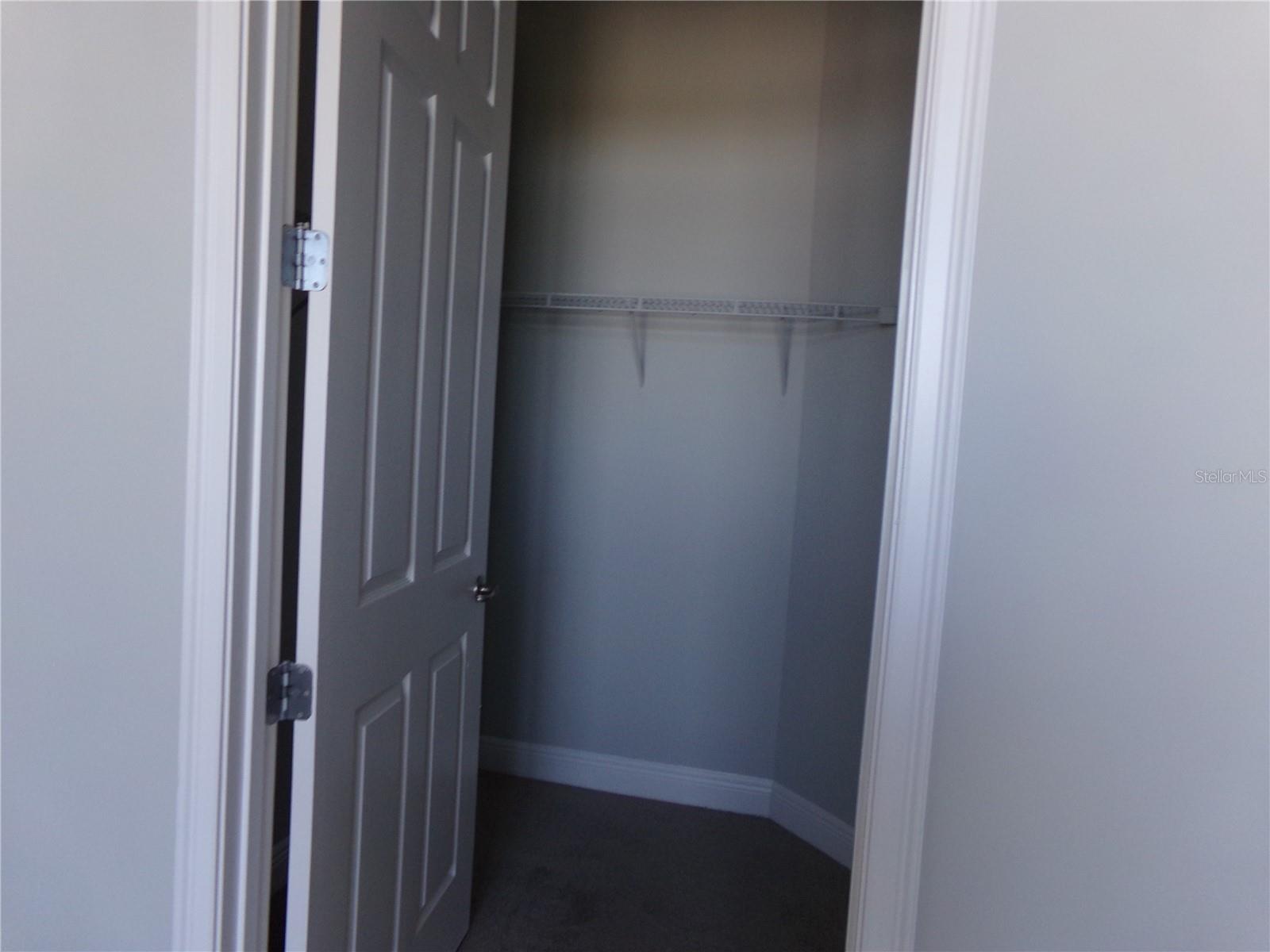 Image 29 of 40 For 1401 Blumberg Blvd  412