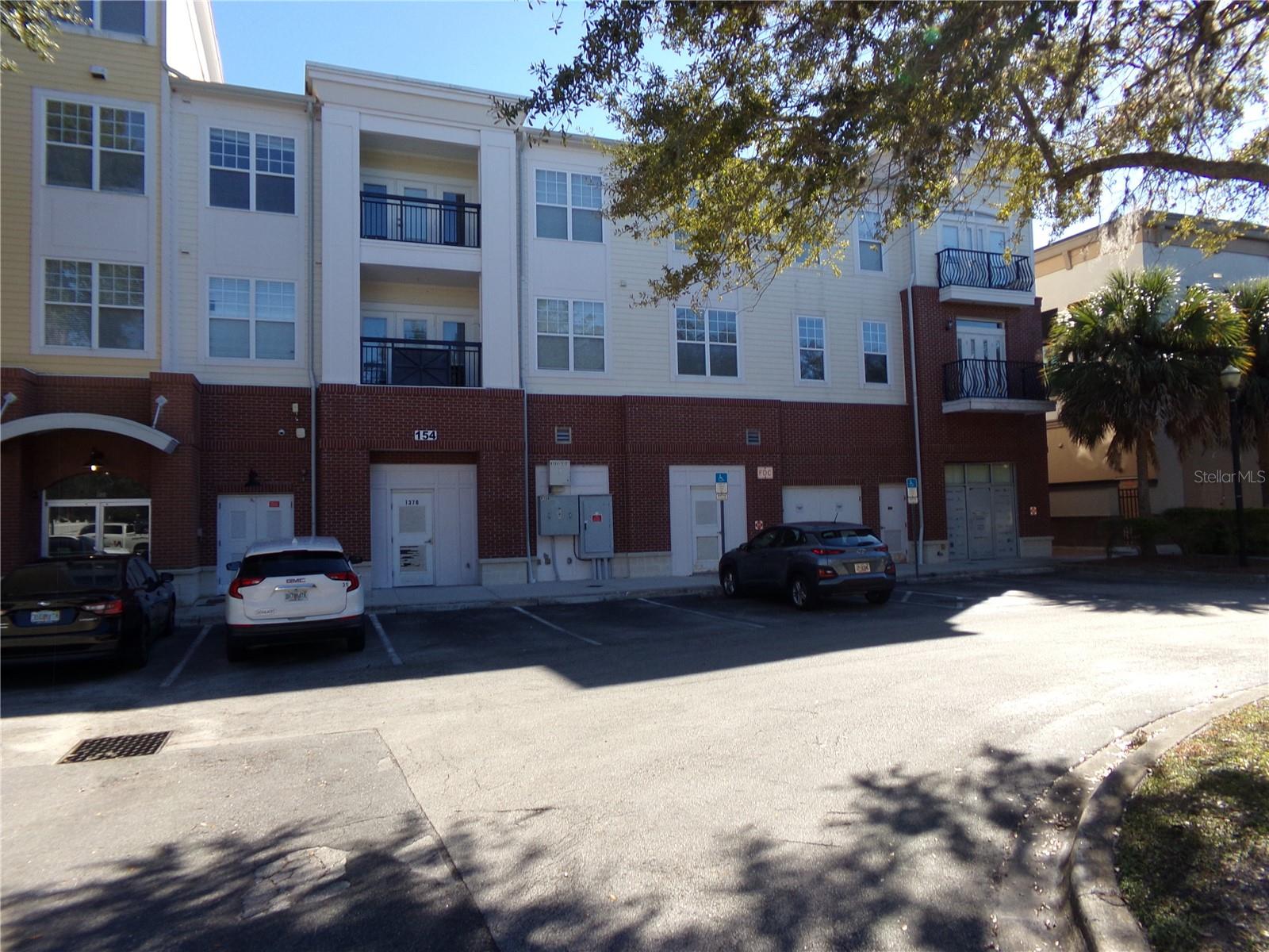 Image 4 of 40 For 1401 Blumberg Blvd  412