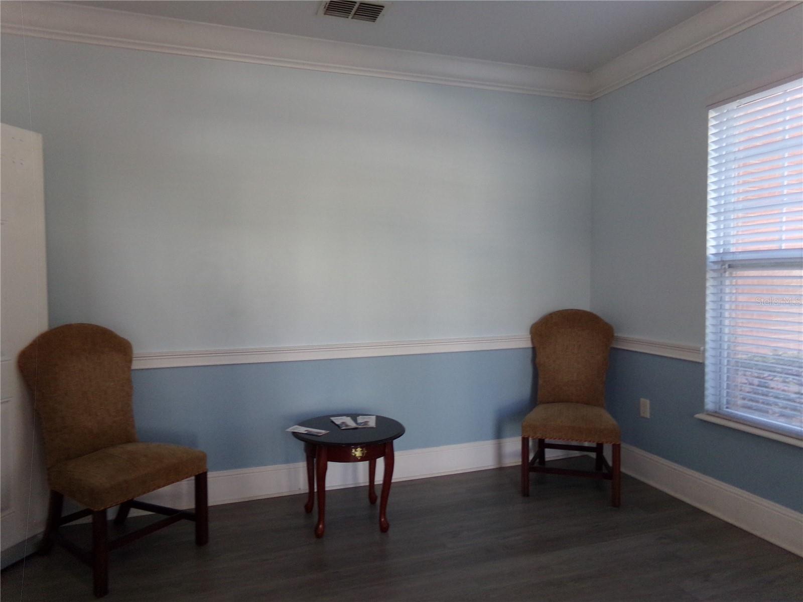 Image 8 of 40 For 1401 Blumberg Blvd  412