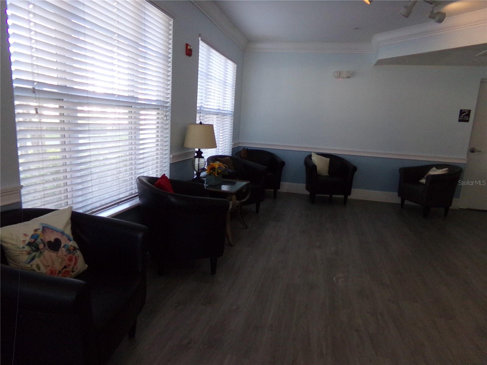 Image 9 of 40 For 1401 Blumberg Blvd  412