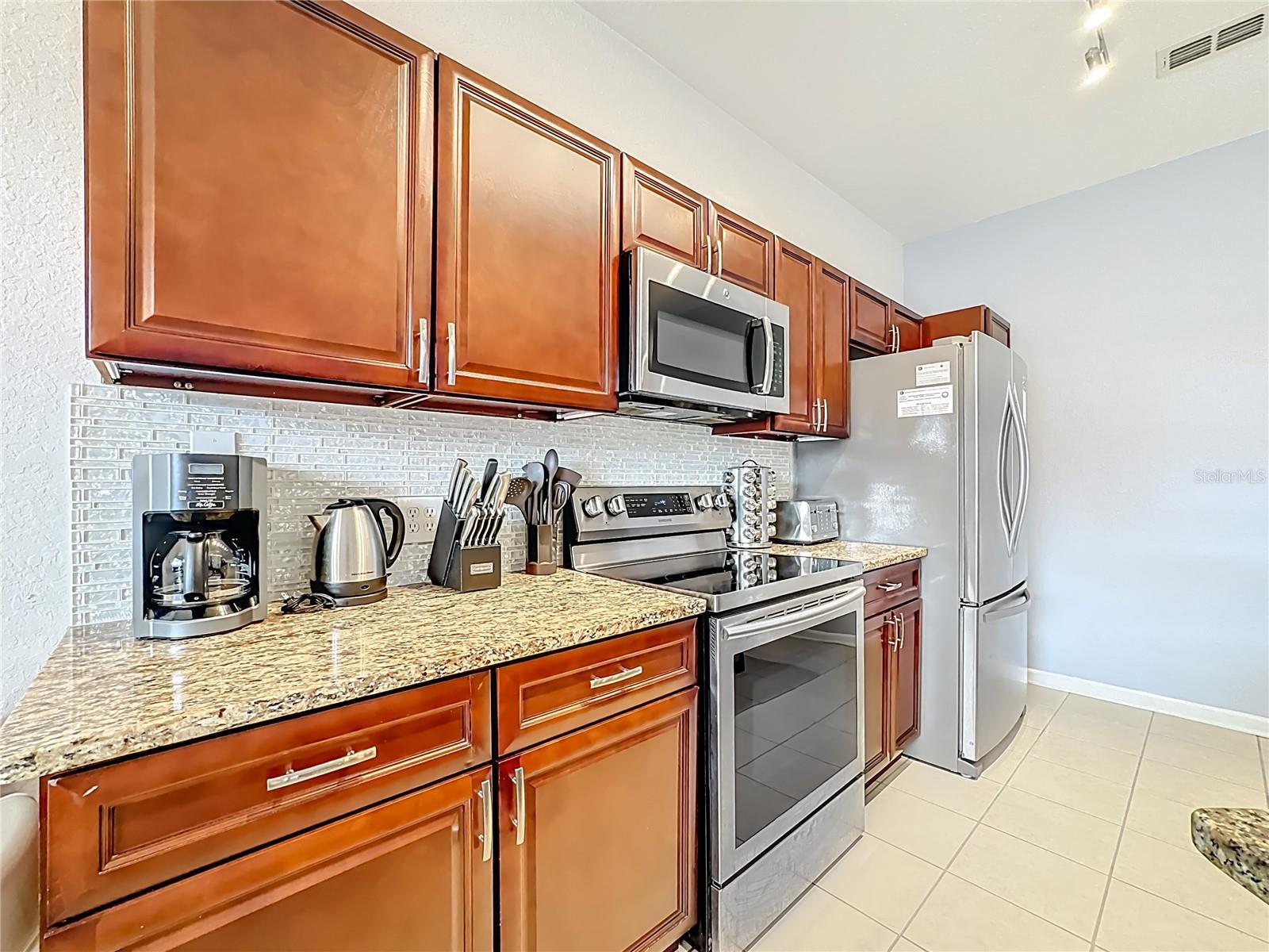 Image 10 of 93 For 7716 Teascone Boulevard