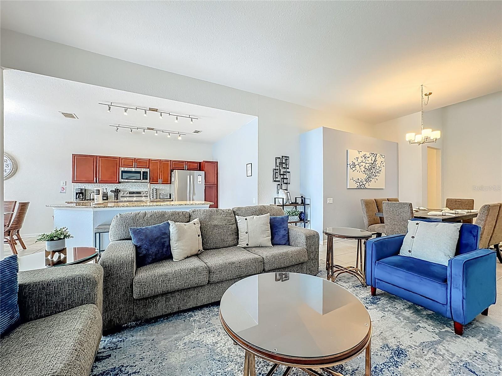 Image 16 of 93 For 7716 Teascone Boulevard