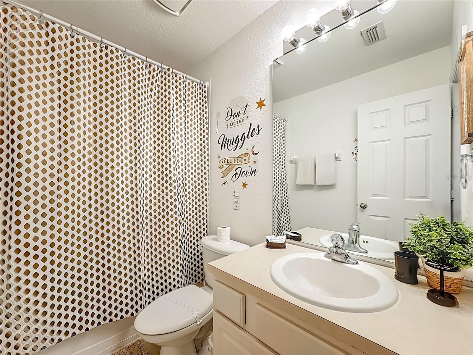 Image 25 of 93 For 7716 Teascone Boulevard