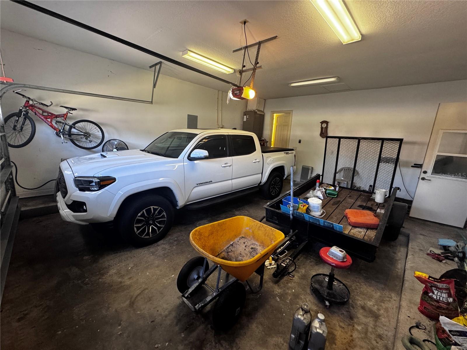 Image 14 of 58 For 2413 Eagle Trace Dr