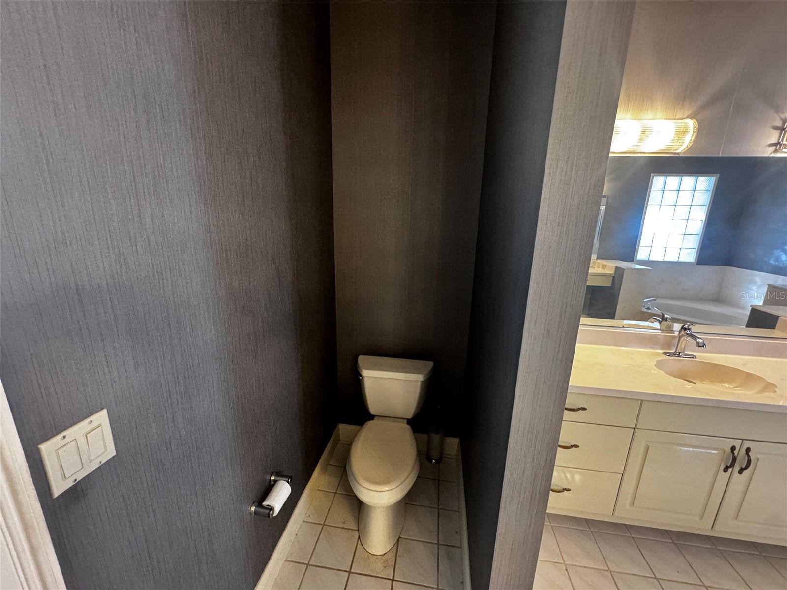 Image 32 of 58 For 2413 Eagle Trace Dr