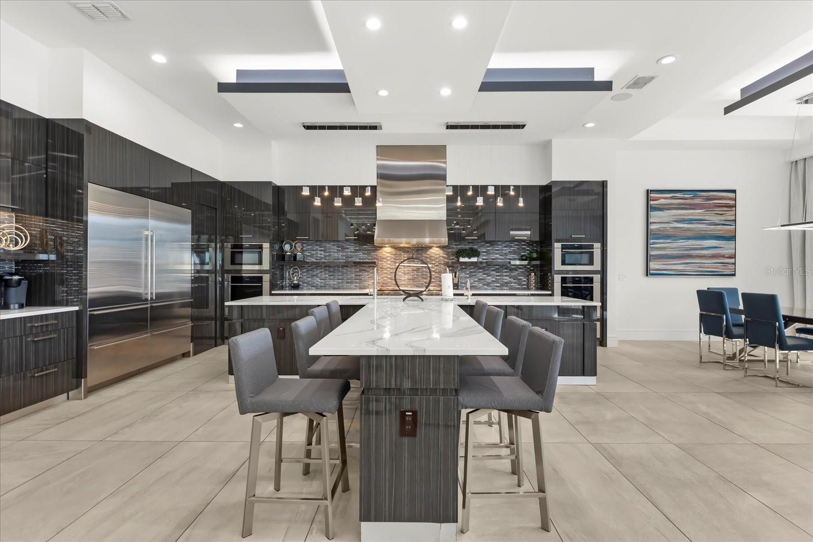 Image 23 of 93 For 350 Muirfield Loop