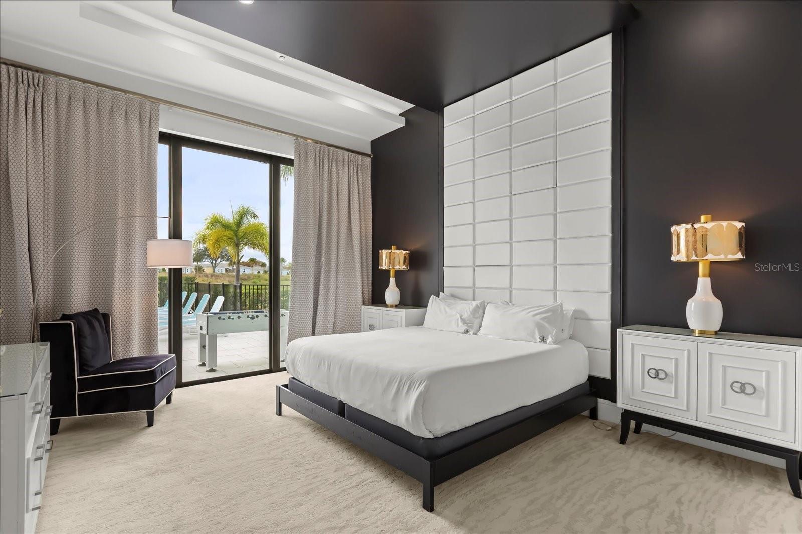 Image 46 of 93 For 350 Muirfield Loop