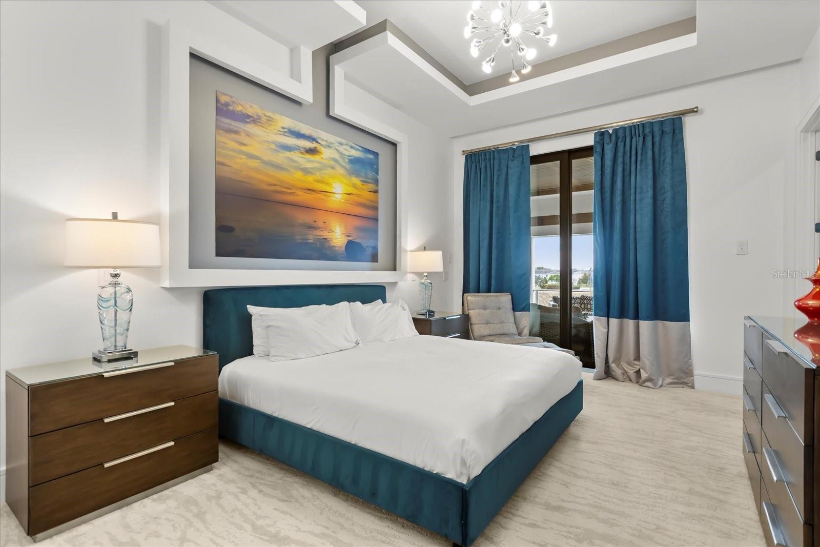 Image 55 of 93 For 350 Muirfield Loop