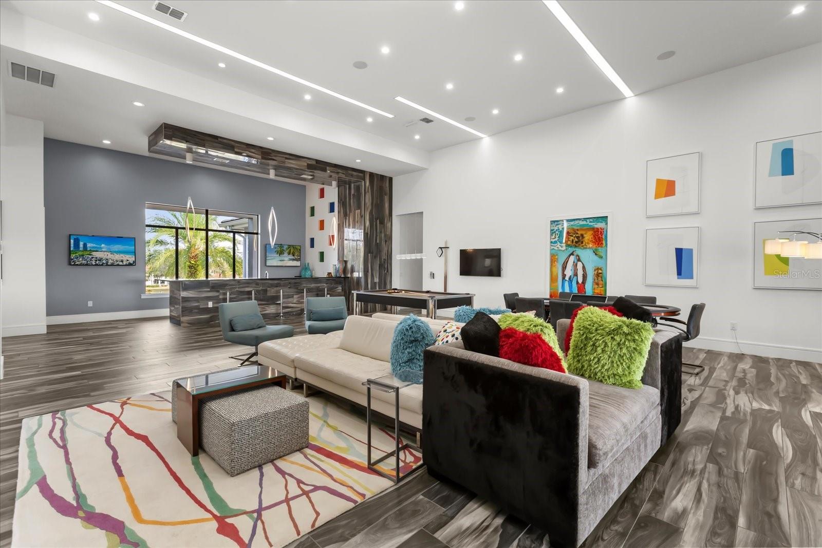 Image 76 of 93 For 350 Muirfield Loop