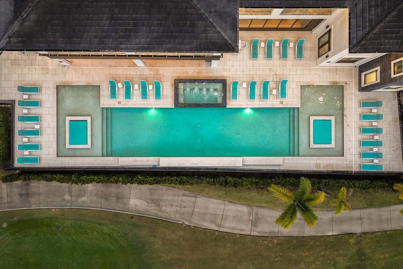 Image 8 of 93 For 350 Muirfield Loop