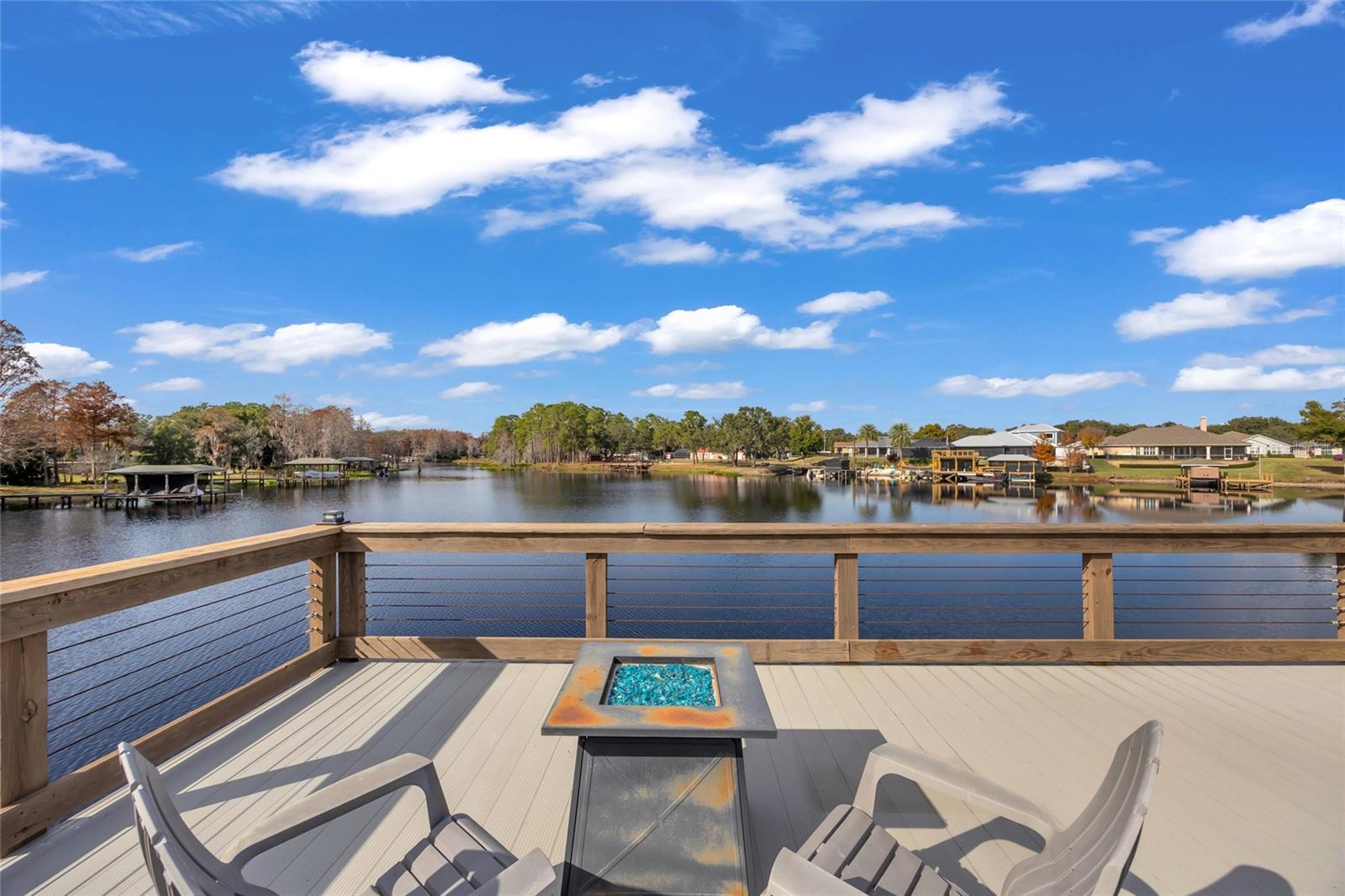 Image 14 of 82 For 11243 Preston Cove Road