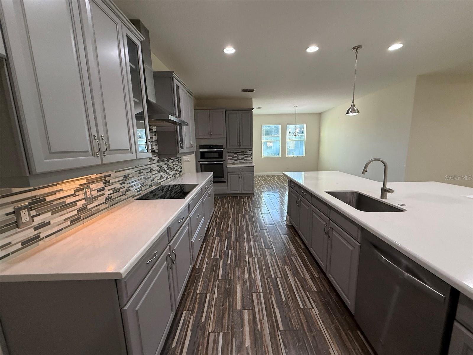 Image 10 of 34 For 3326 Sagebrush Street