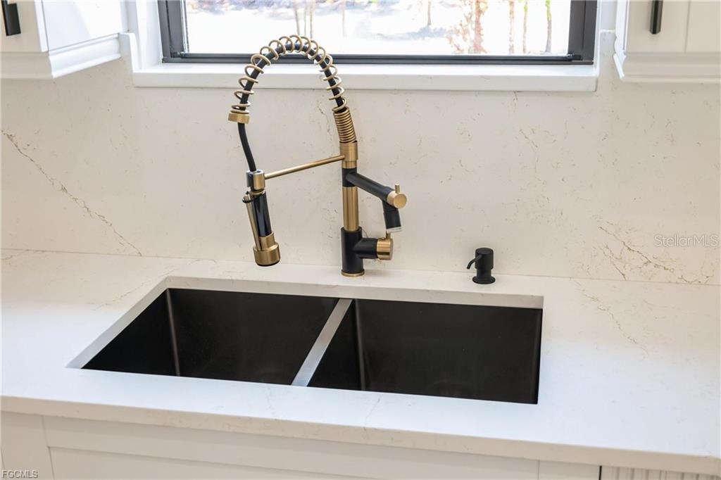 Image 18 of 29 For 1506 8th Avenue