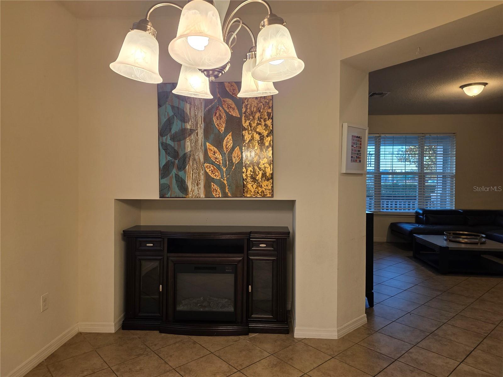 Image 21 of 61 For 11842 Silverlake Park Drive