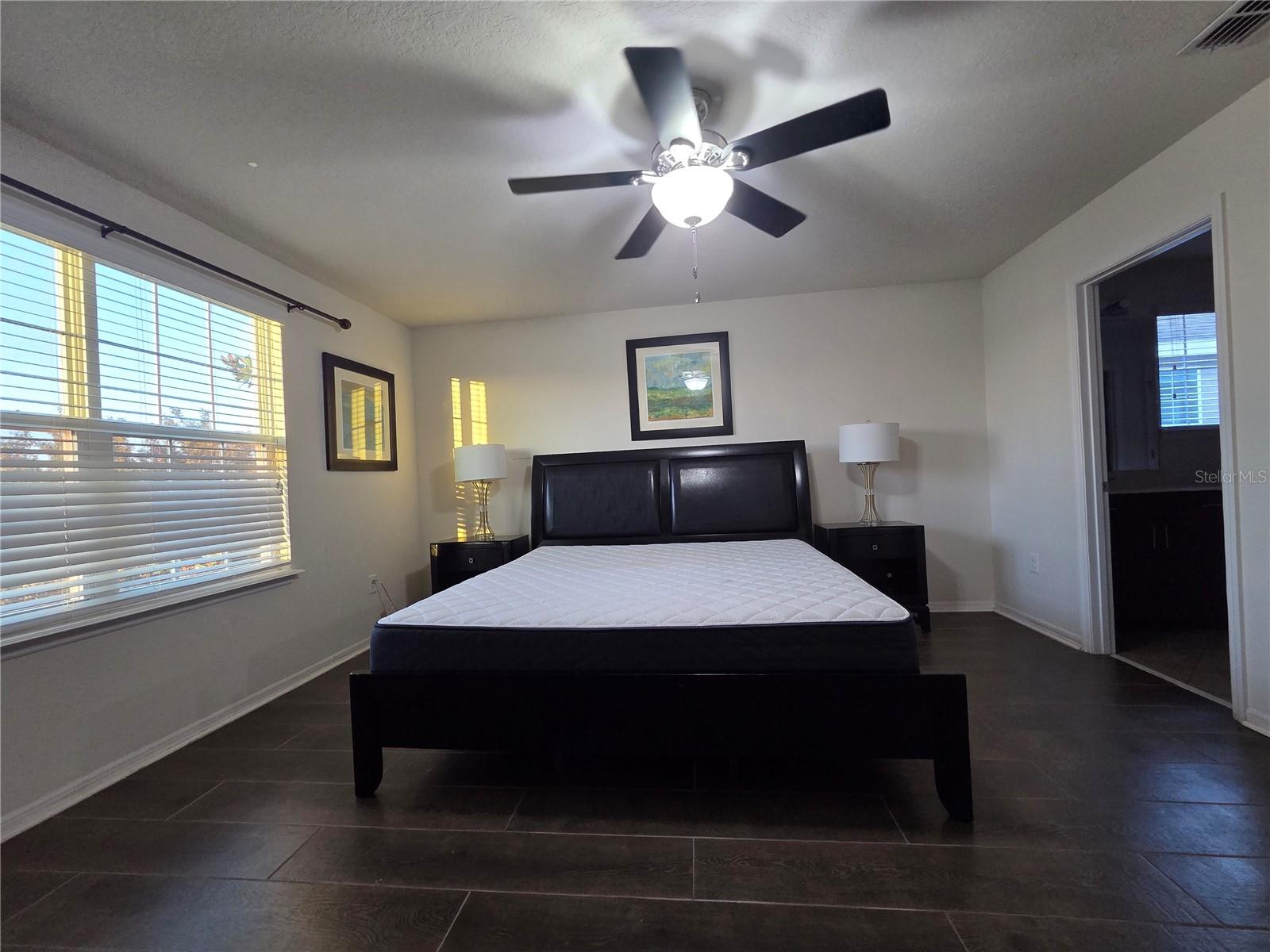 Image 29 of 61 For 11842 Silverlake Park Drive