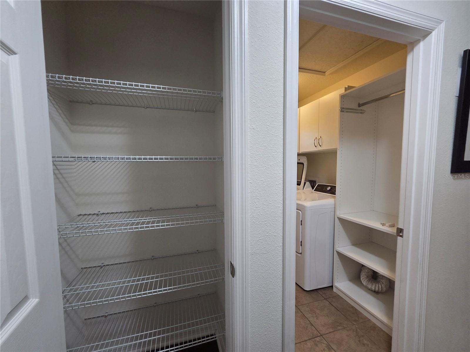 Image 36 of 61 For 11842 Silverlake Park Drive