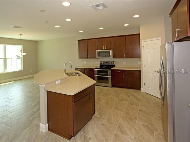 Image 3 of 18 For 8631 Crescendo Avenue