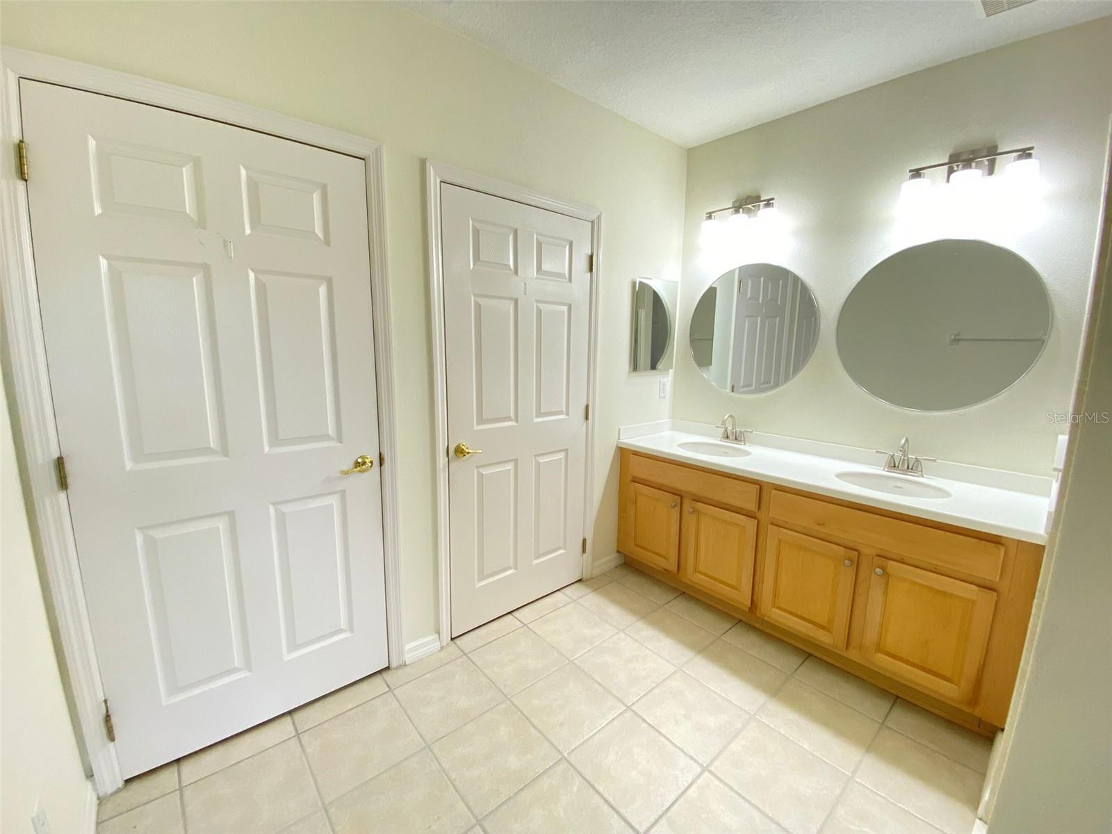 Image 18 of 22 For 9435 Myrtle Creek Lane 3