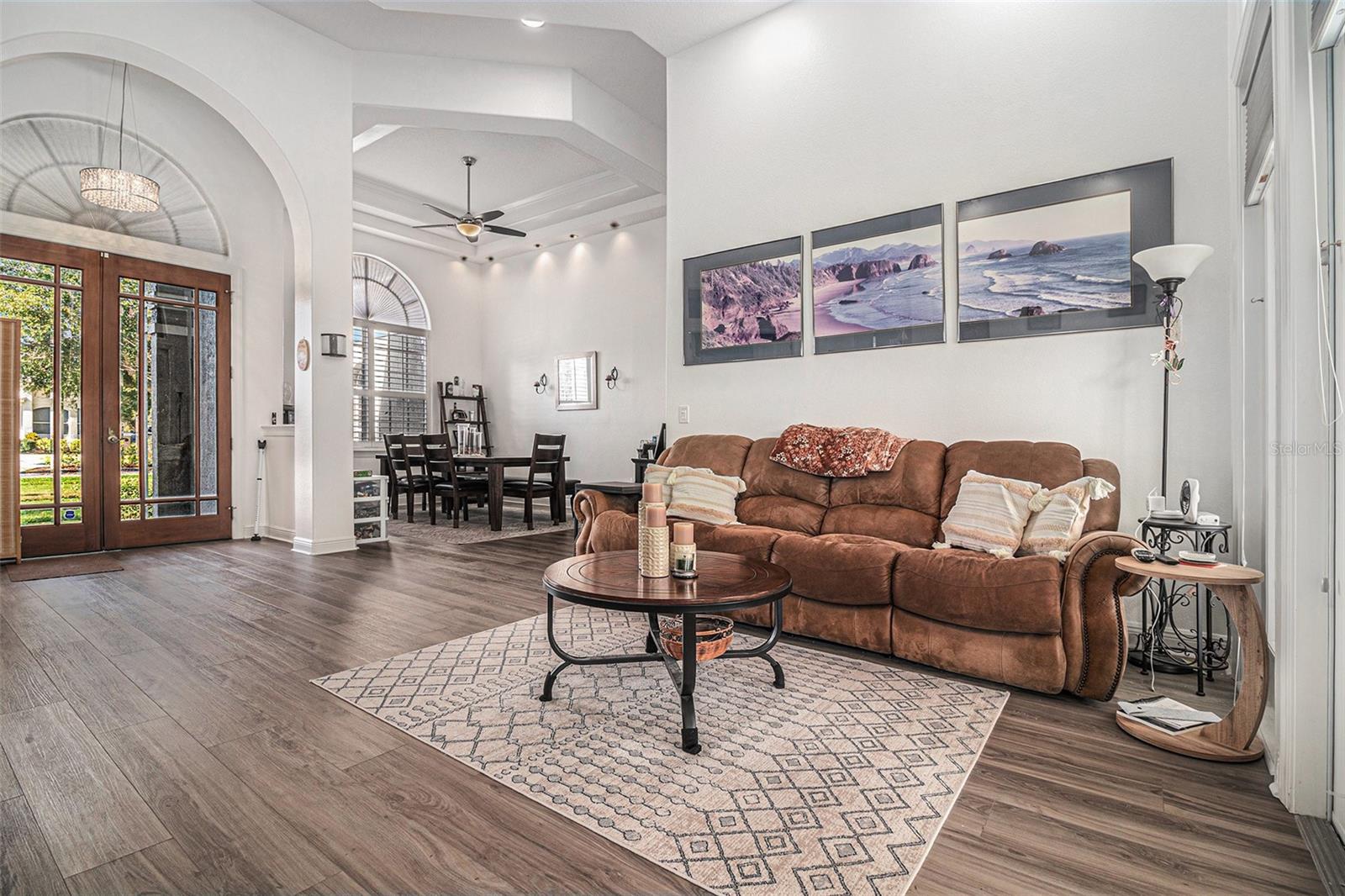 Image 10 of 49 For 9537 Castleford Point