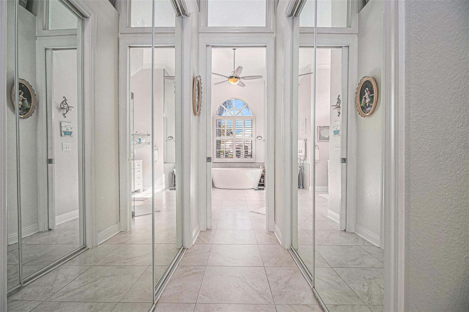 Image 18 of 49 For 9537 Castleford Point