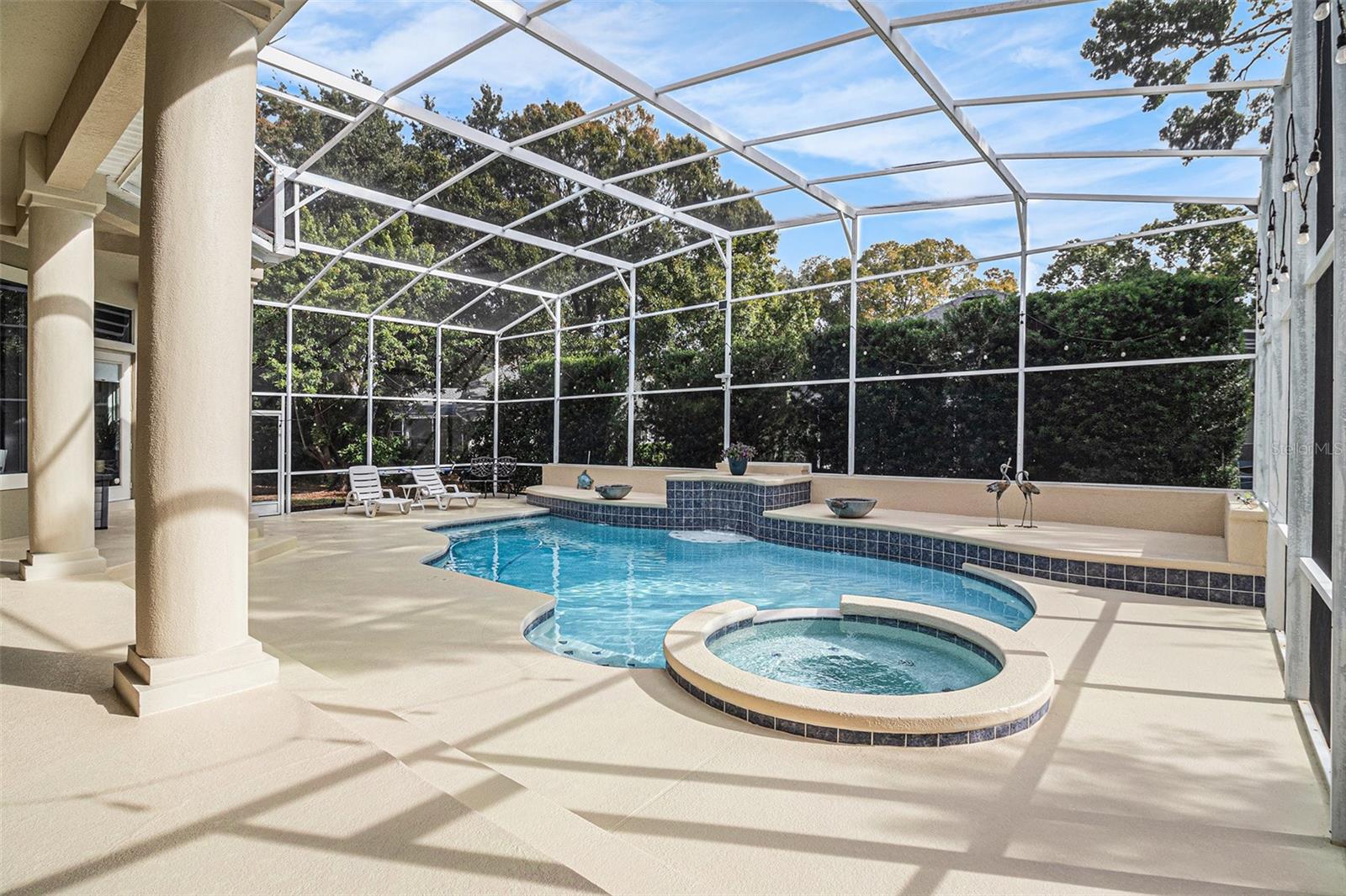 Image 23 of 49 For 9537 Castleford Point