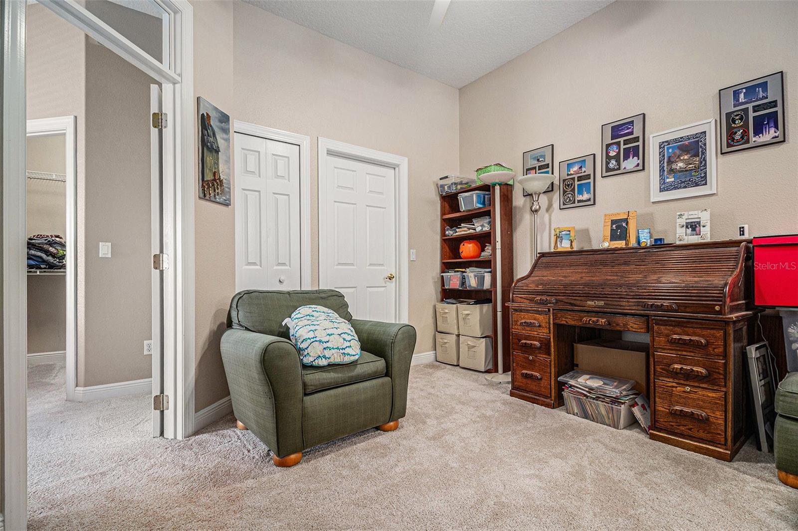 Image 32 of 49 For 9537 Castleford Point