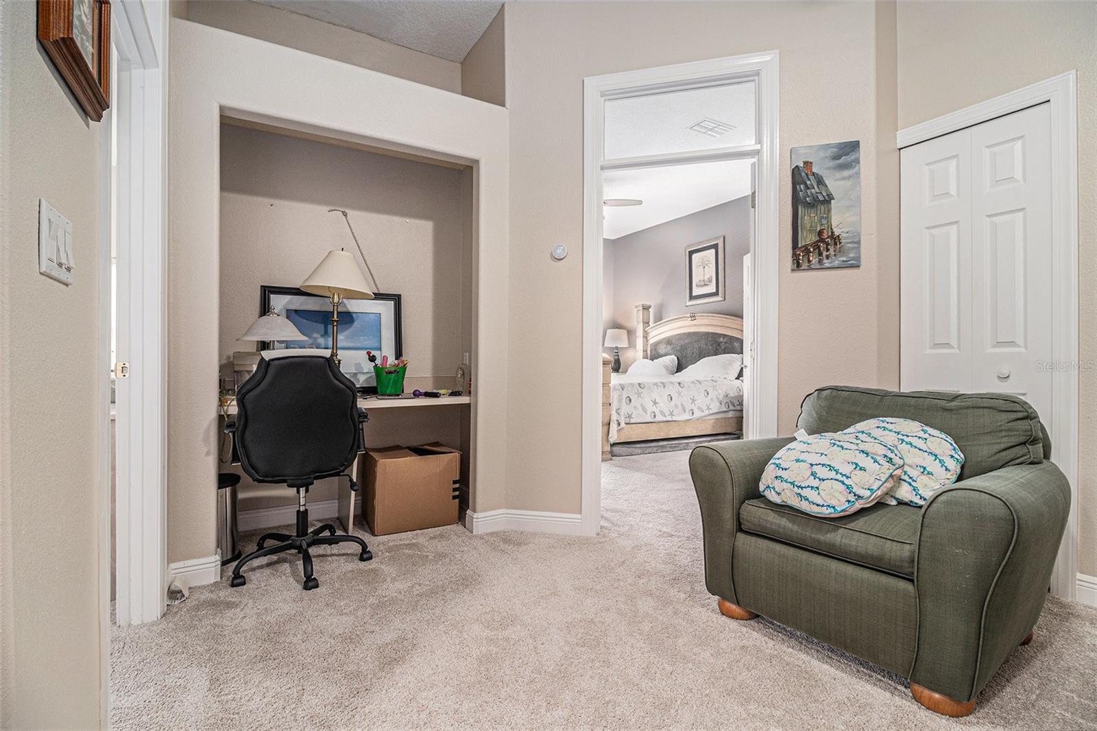 Image 33 of 49 For 9537 Castleford Point