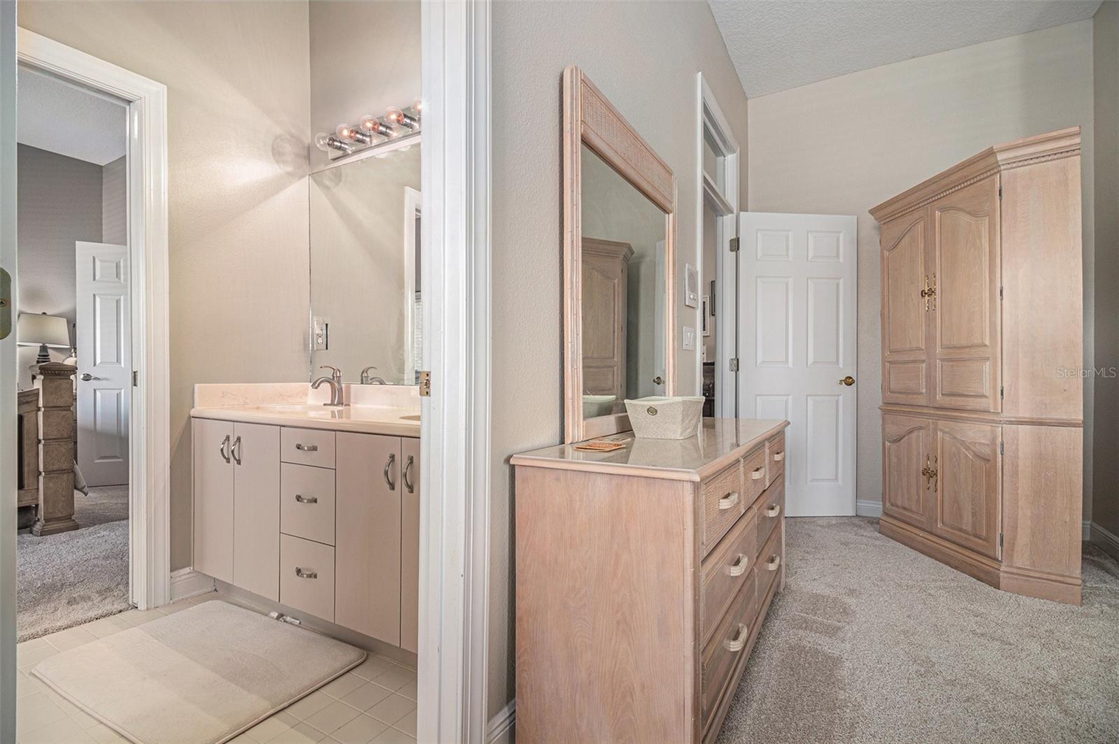 Image 38 of 49 For 9537 Castleford Point