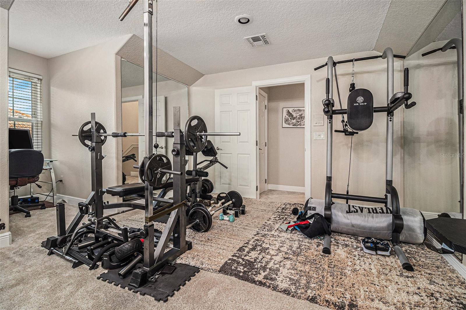 Image 40 of 49 For 9537 Castleford Point