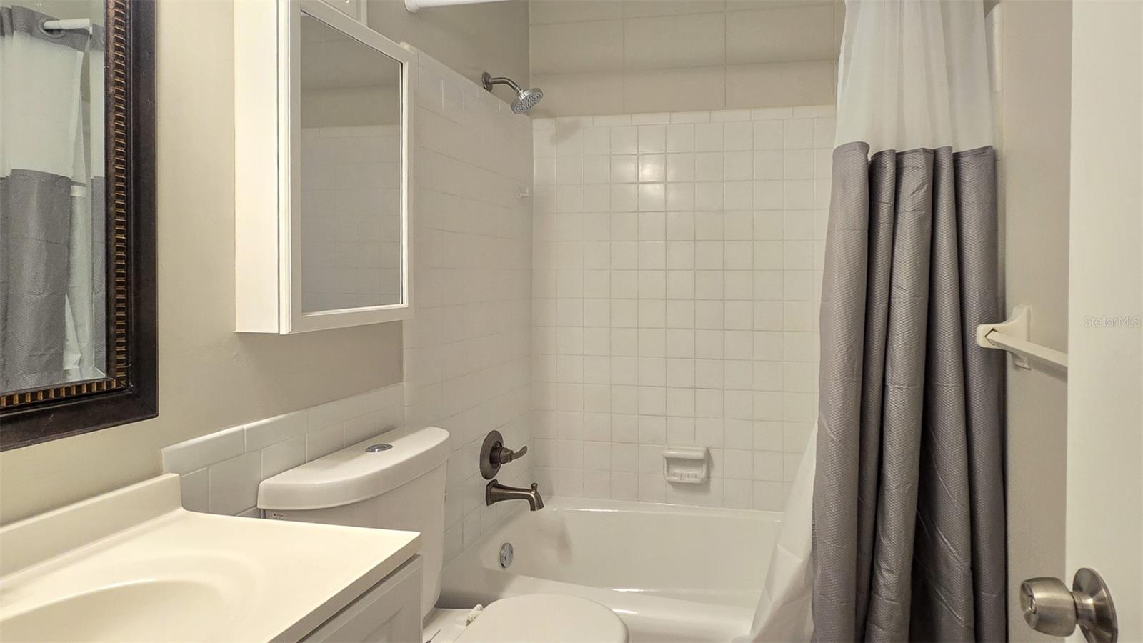 Image 14 of 21 For 50 Needle Boulevard 6