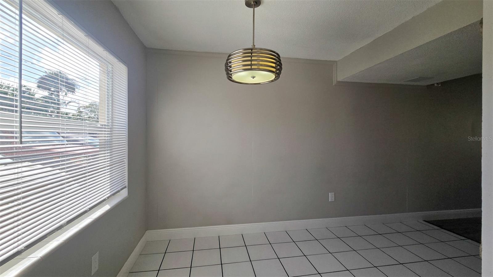 Image 5 of 21 For 50 Needle Boulevard 6