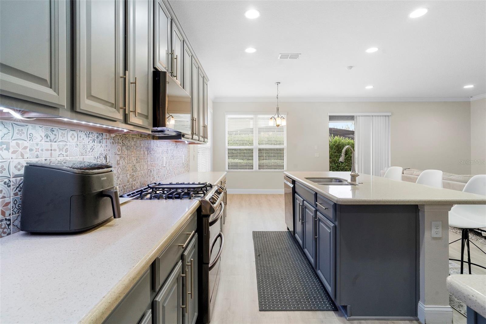 Image 23 of 54 For 7825 Bostonian Drive