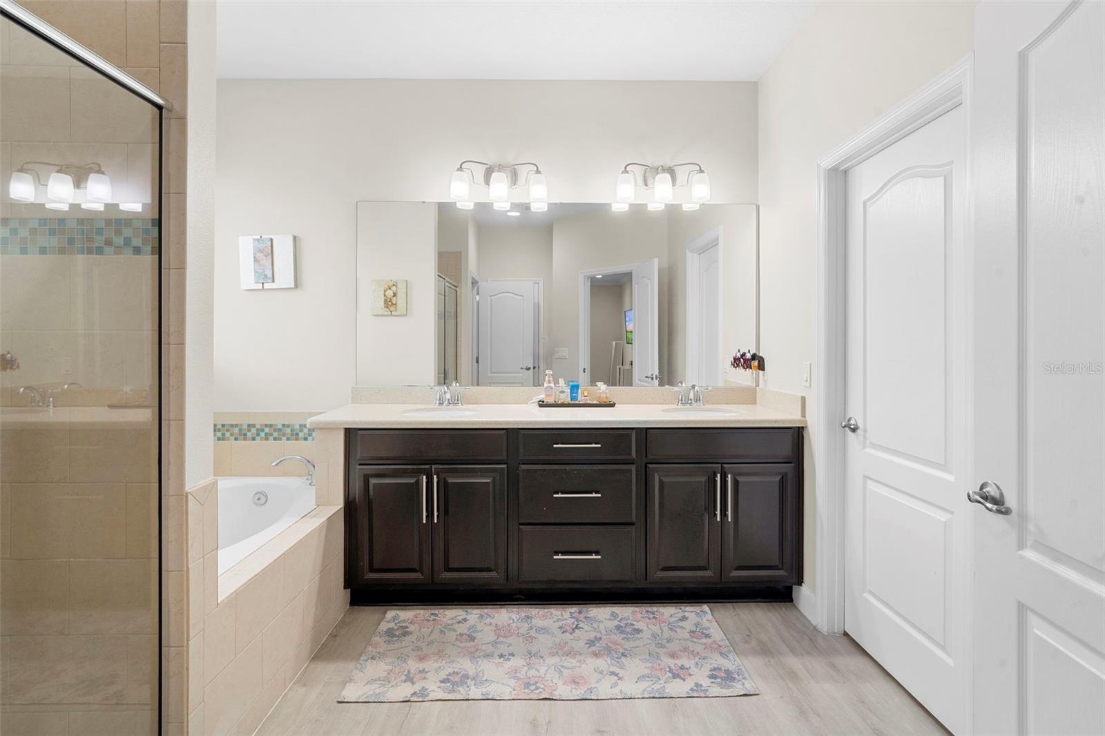 Image 37 of 54 For 7825 Bostonian Drive