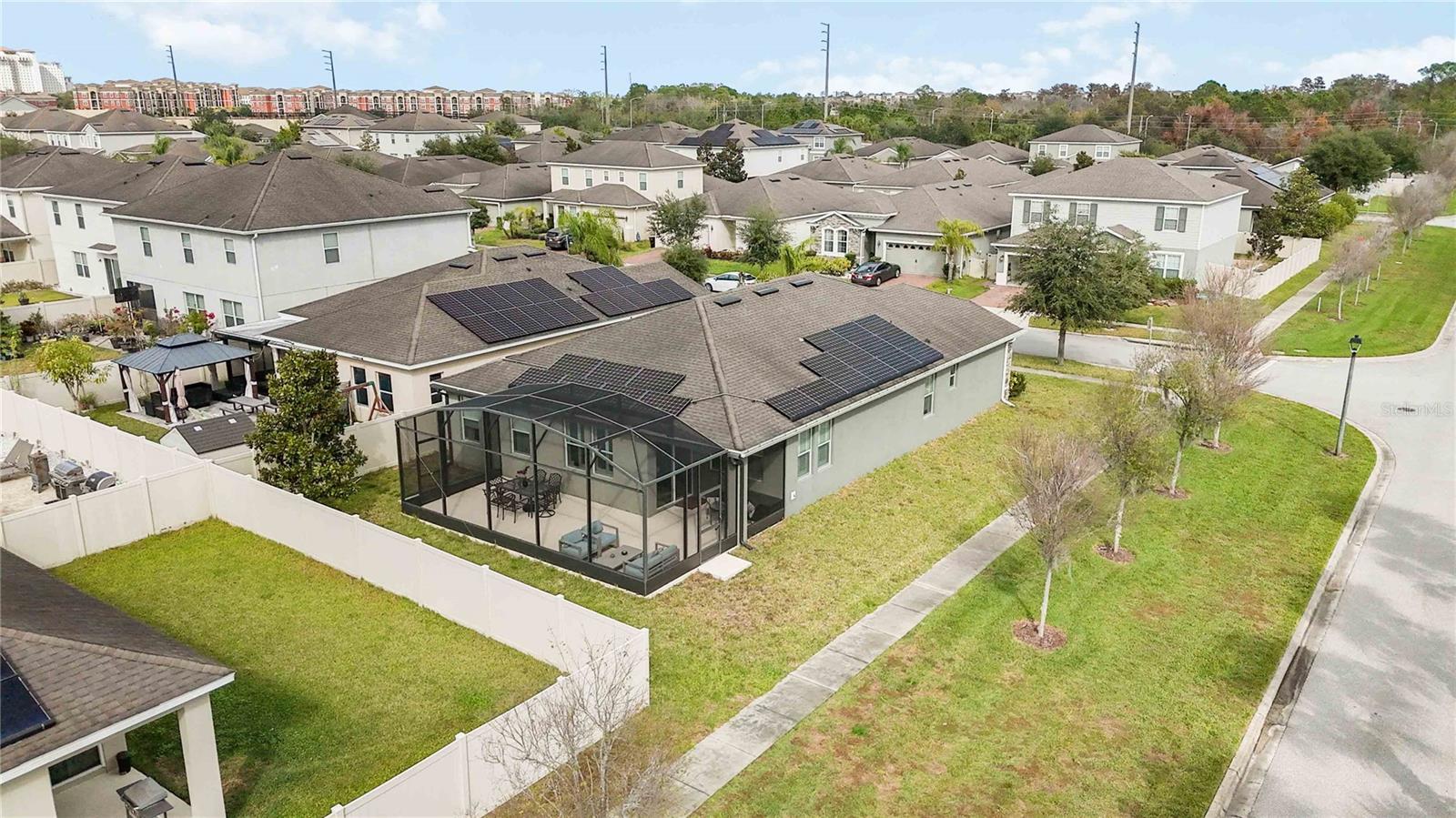 Image 40 of 46 For 349 Summer Squall Road