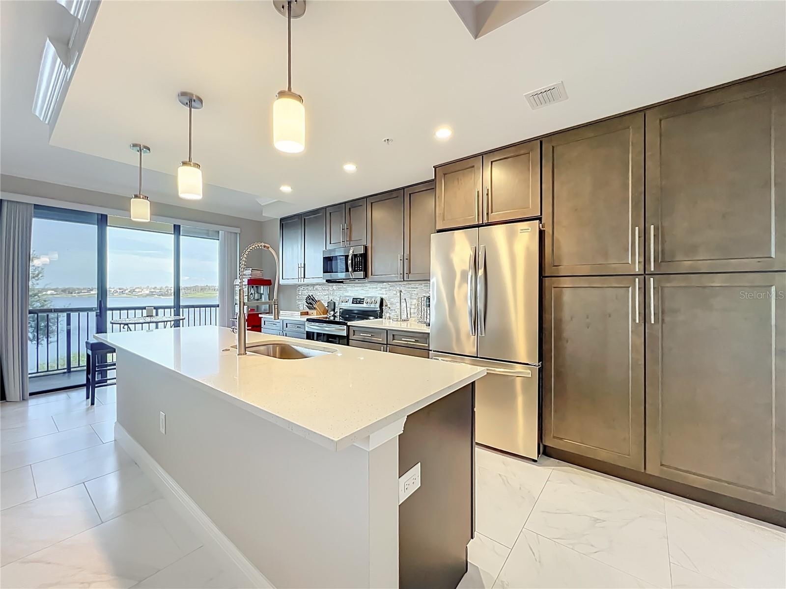 Image 8 of 28 For 16300 County Road 455 306