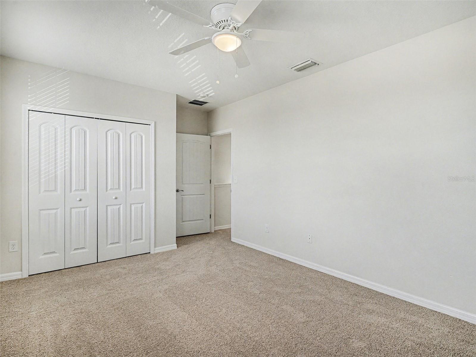 Image 20 of 27 For 451 Bahama Grande Boulevard