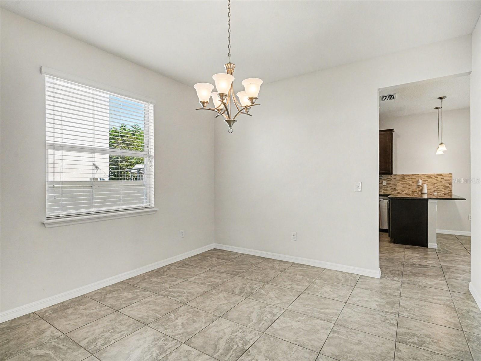 Image 8 of 27 For 451 Bahama Grande Boulevard