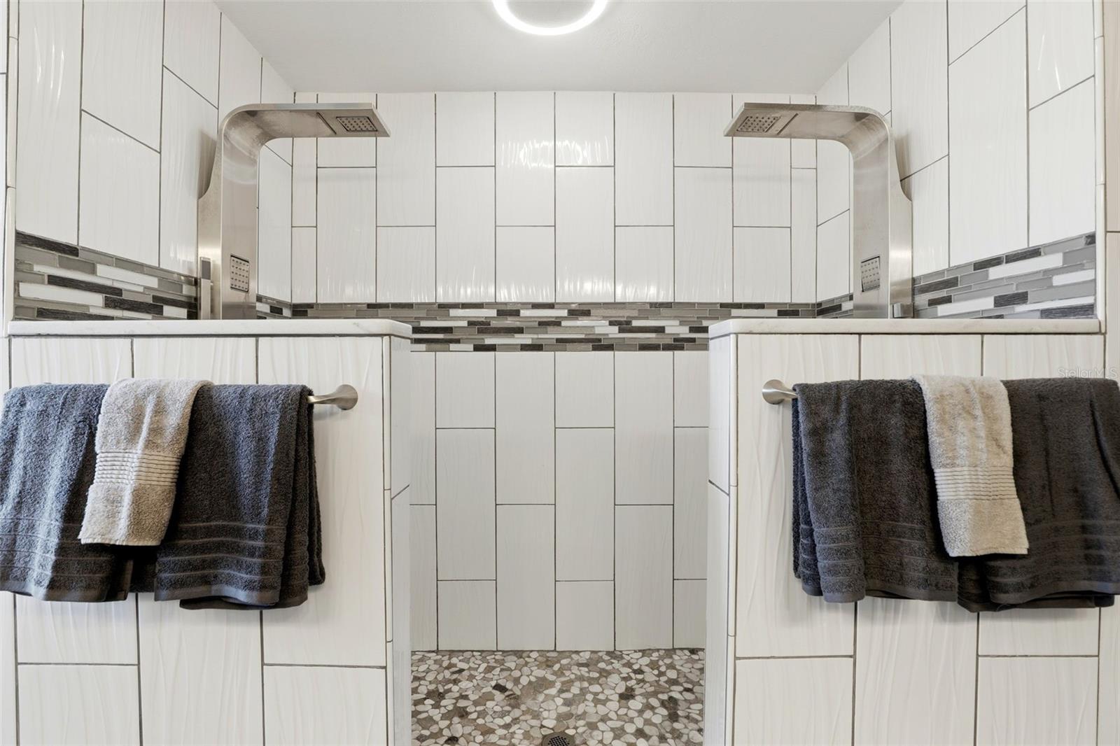 Image 36 of 71 For 825 Belhaven Drive