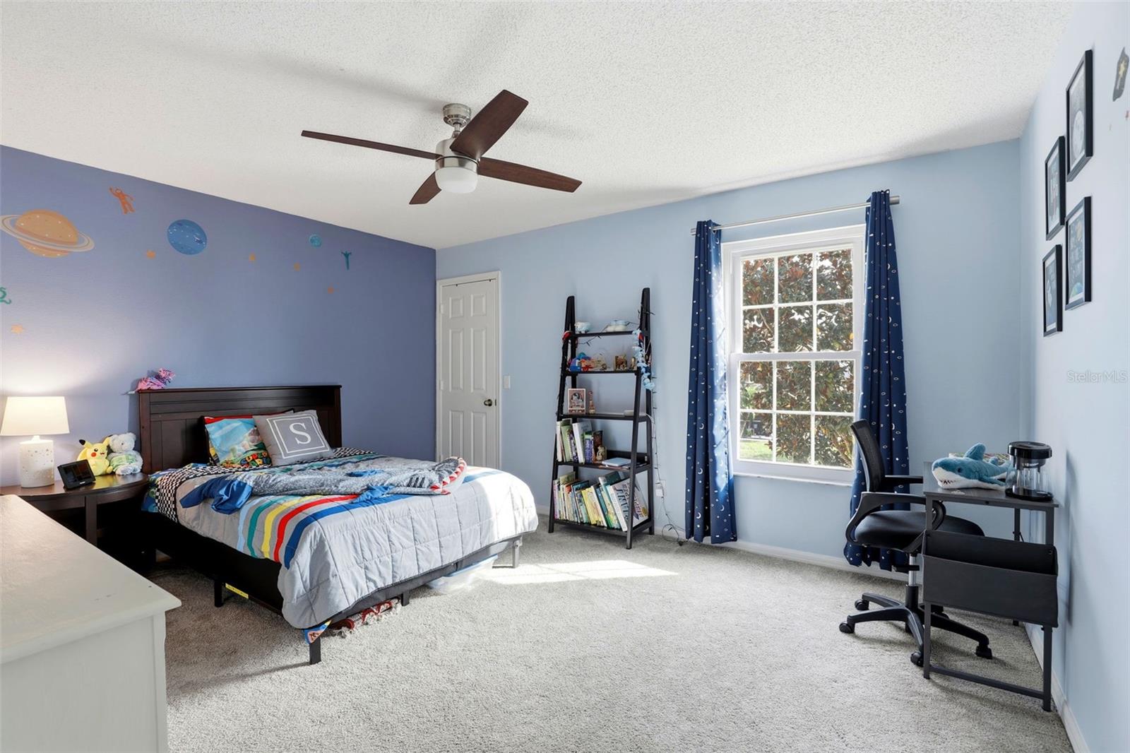 Image 43 of 71 For 825 Belhaven Drive