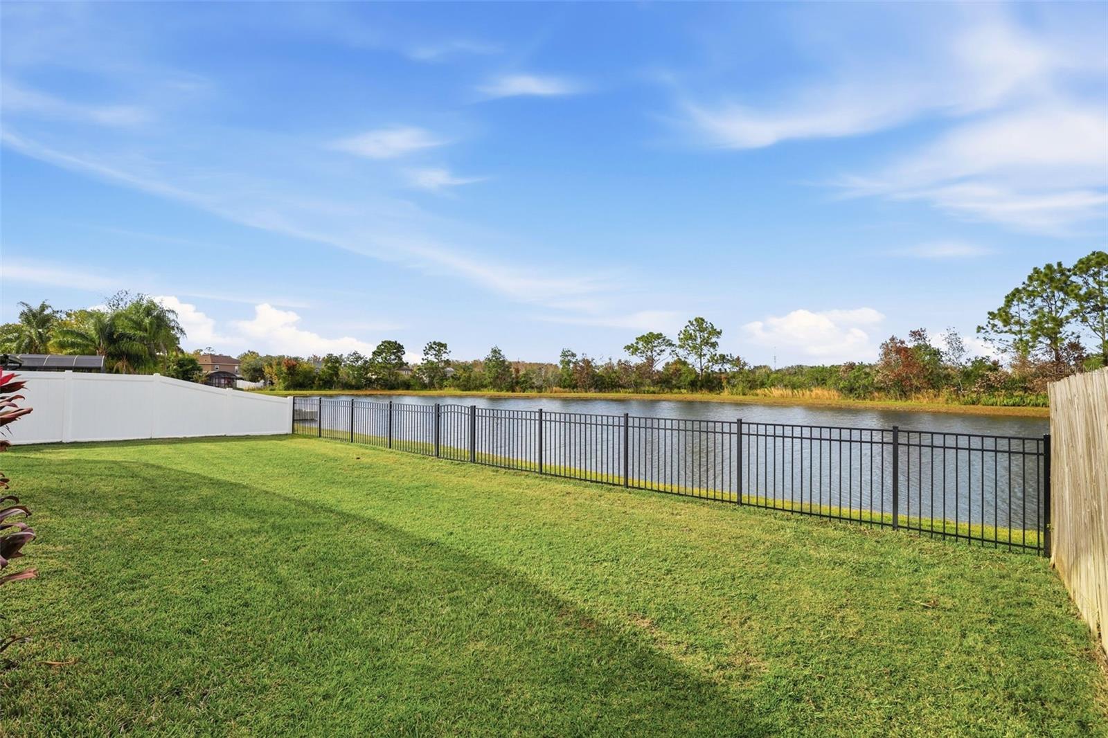 Image 53 of 71 For 825 Belhaven Drive