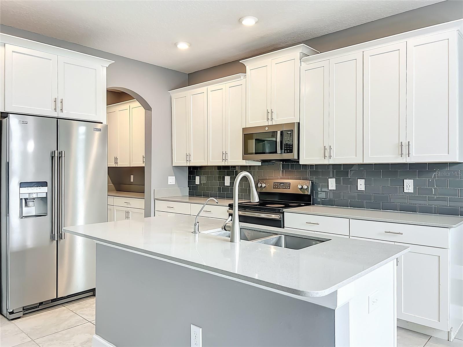 Image 30 of 85 For 9226 Cut Shot Drive