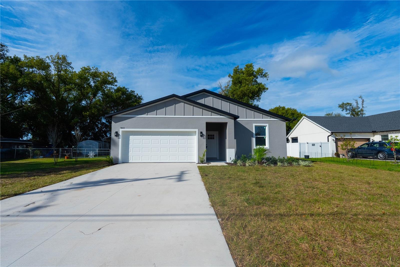 Details for 903 New Hampshire Avenue, TAVARES, FL 32778