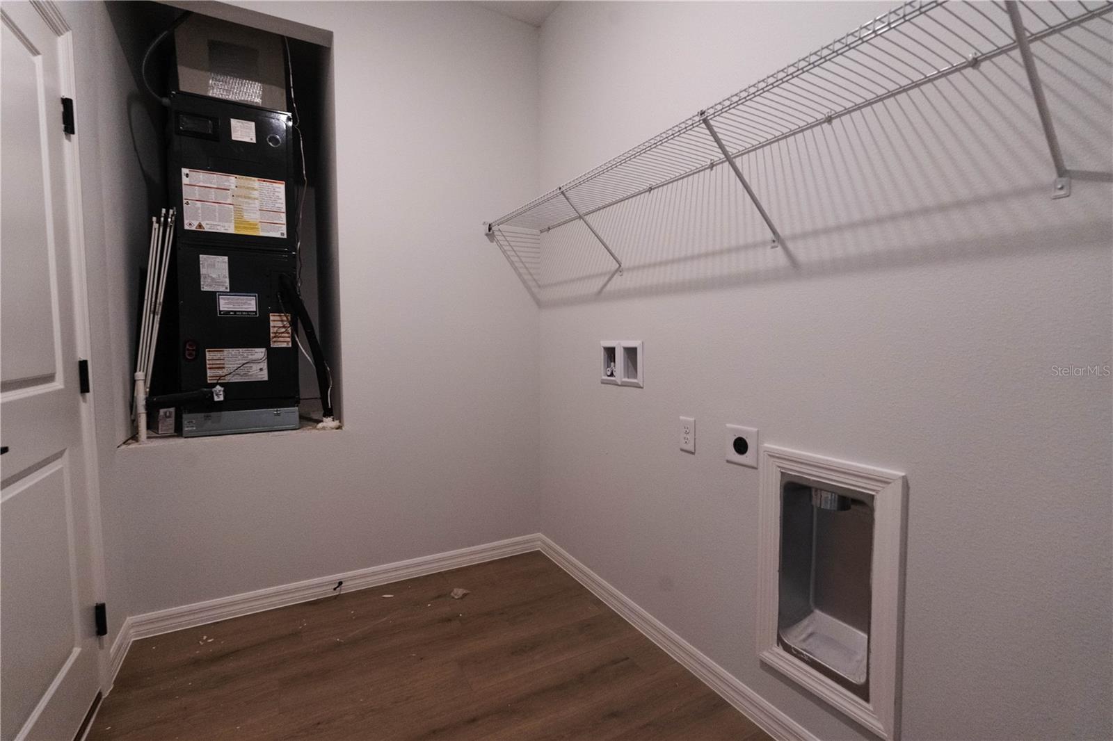 Image 30 of 33 For 903 New Hampshire Avenue